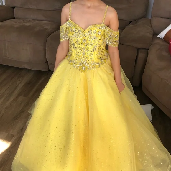 Poshmark pageant dresses discount